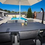 Nina With Private Pool Nova Vas (Porec)