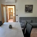 Nina With Private Pool Πανσιόν