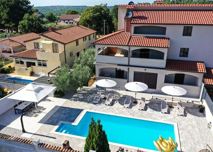 Nina Gostinjska kuća 3*